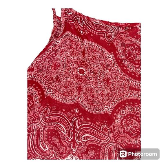 Red top - Picture 2 of 4